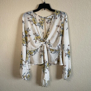 Forever 21 Womens‎ Beige Floral Chiffon Open Back Tie Front Longsleeve Top